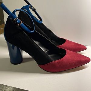 Suede heels color block